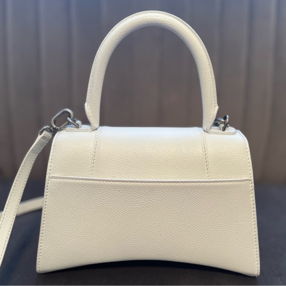 Balenciaga Hourglass SMALL. Willing to negotiate price. - Picture 2 of 9
